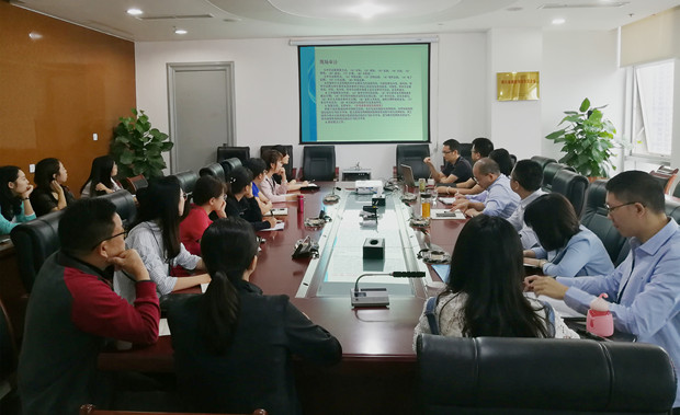 開展審計業(yè)務培訓，提高經(jīng)營管理水平