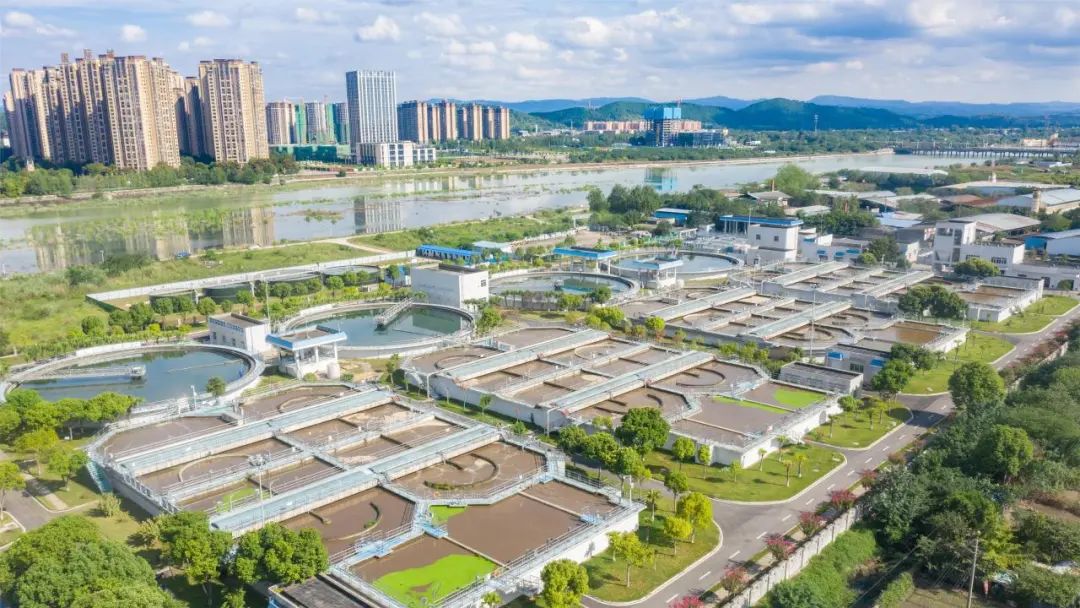 喜報(bào)！杰陽排水公司榮獲四川省水污染治理服務(wù)協(xié)會(huì)年度表彰！